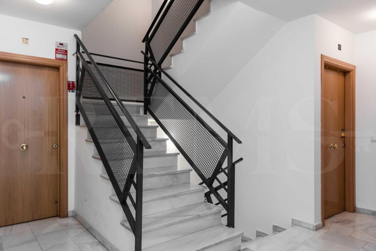 Designed Minimalist Apartment - Malaga Center By Rems المظهر الخارجي الصورة